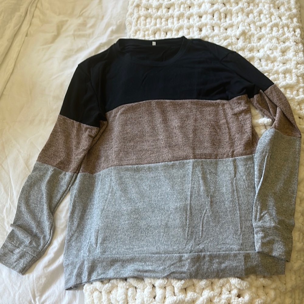 Womens tri color sweater